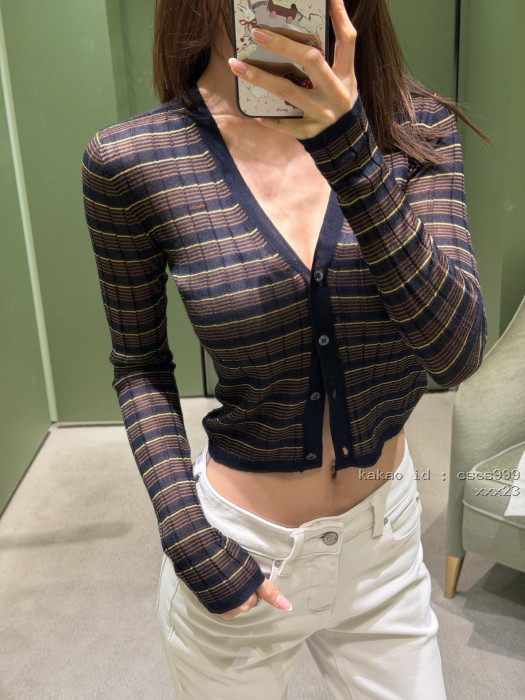 프라다 초콜릿 브라운 스트라이프 브이넥 슬림핏 가디건 레플리카 미러급 SA급 S급 고퀄리티 하이엔드 최상급 의류 [여성] [셀럽] 5