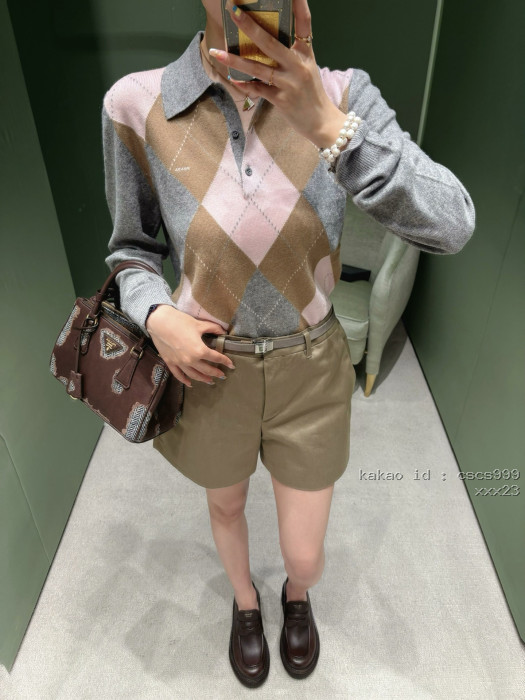 프라다 다이아몬드 패턴 캐시미어 스웨터 레플리카 미러급 SA급 S급 고퀄리티 하이엔드 최상급 의류 [여성복] 10