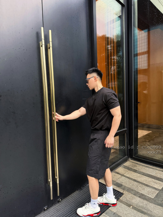 디올 측면 지퍼 포켓 자수 레터링 반바지 레플리카 미러급 SA급 S급 고퀄리티 하이엔드 최상급 의류 [남성여성공용] [셀럽] 4