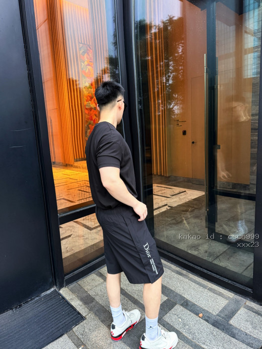 디올 측면 지퍼 포켓 자수 레터링 반바지 레플리카 미러급 SA급 S급 고퀄리티 하이엔드 최상급 의류 [남성여성공용] [셀럽] 2