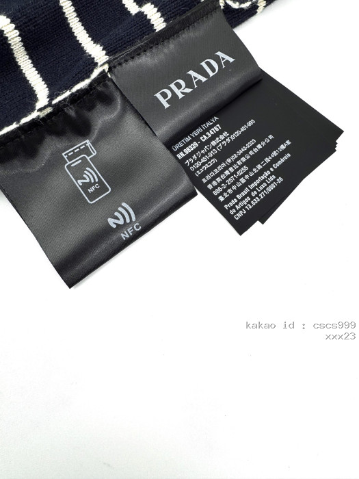 프라다 스트라이프 자수 버튼업 사이드 오픈 스웨터 의류 [남성여성공용] [셀럽] 9