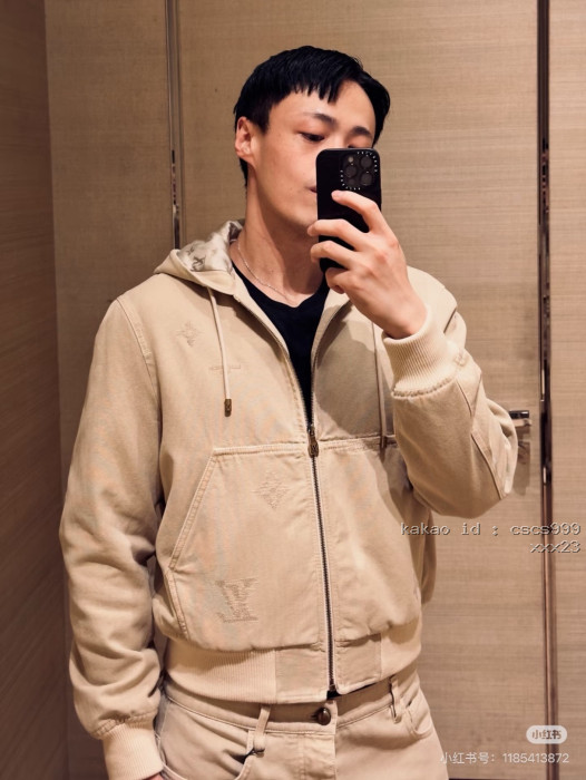 루이비통 워싱 자수 모노그램 후드 재킷 의류 [남성여성공용] [셀럽] 4