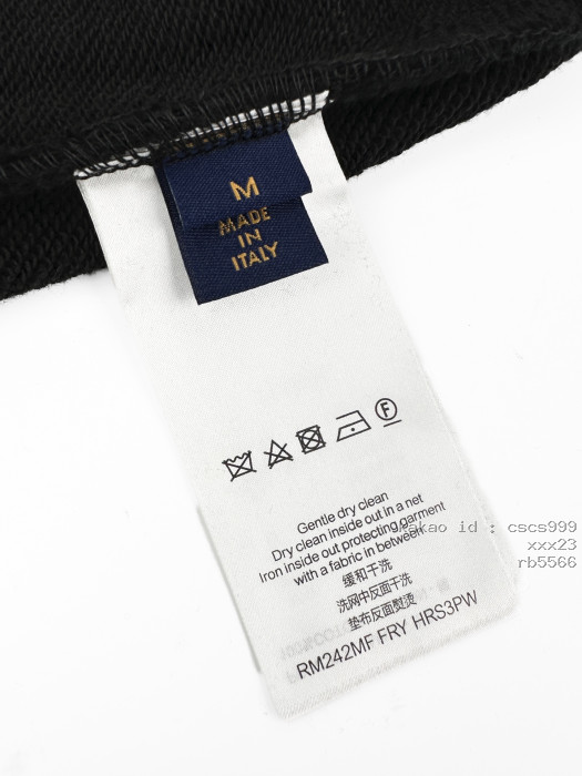 루이비통 LV 로고 비즈 장식 지퍼 재킷 의류 [남성여성공용] [셀럽] 11