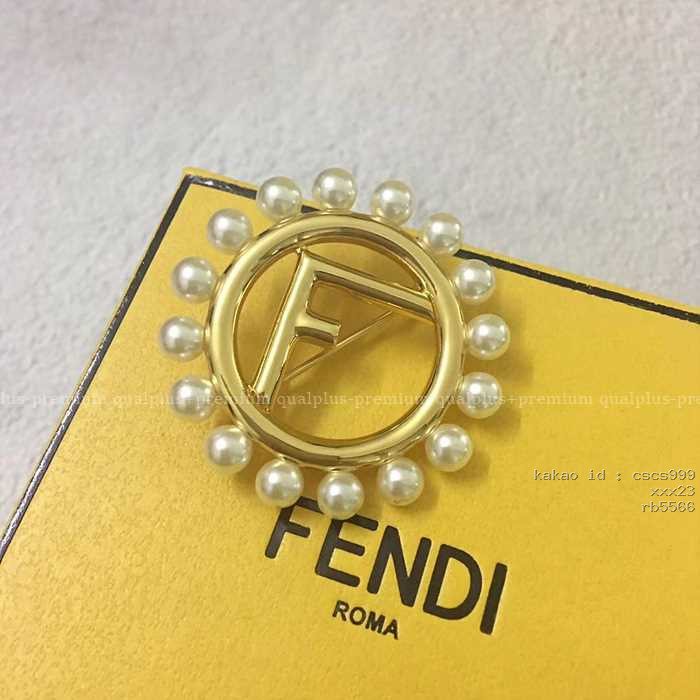 펜디 F IS FENDI 브로치 악세사리 브로치