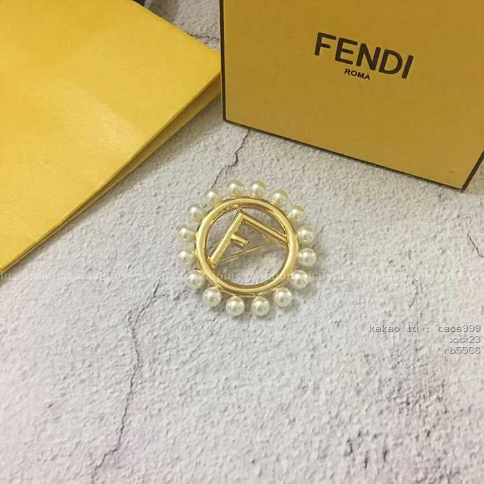 펜디 F IS FENDI 브로치 악세사리 브로치 2