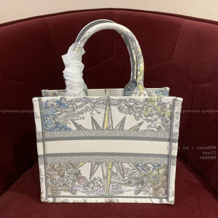 디올 BOOK TOTE 북토트백 스몰 가방 2