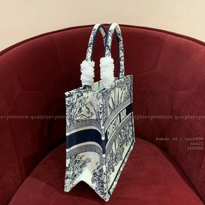 디올 BOOK TOTE 북토트백 미듐 가방 4
