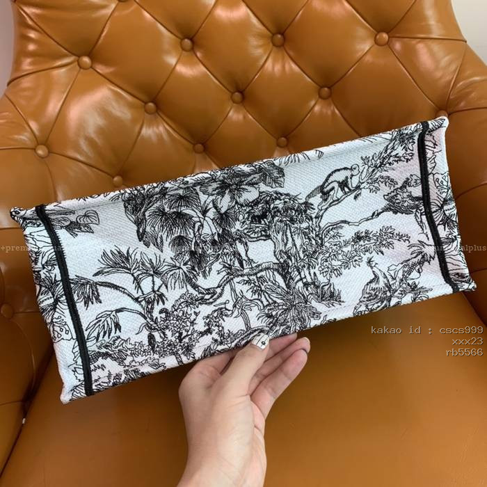 디올 BOOK TOTE 북토트백 미듐 가방 3