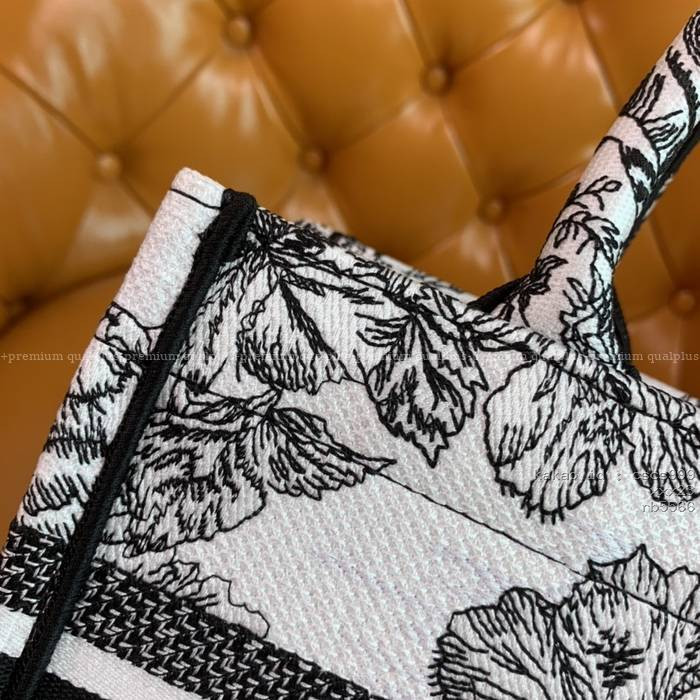 디올 BOOK TOTE 북토트백 스몰 가방 4