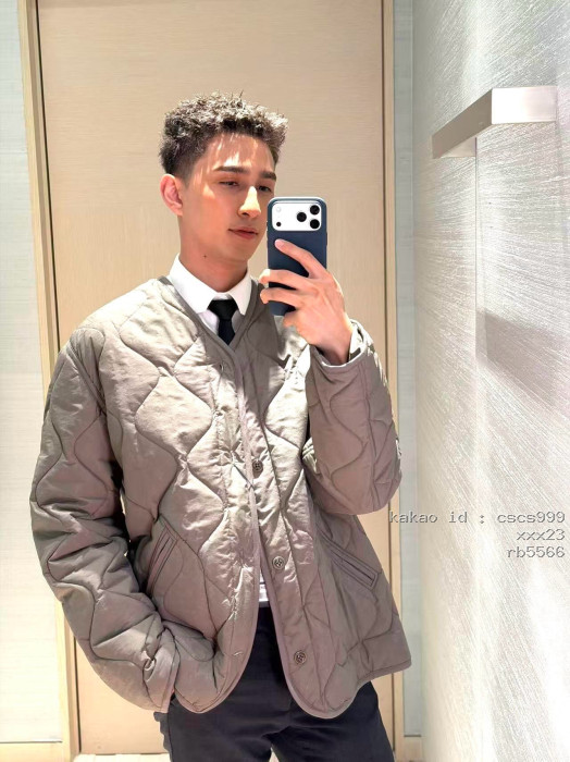 루이비통 모노그램 자카드 로고 퀼팅 안감 재킷 의류 [남성여성공용] [셀럽] 11